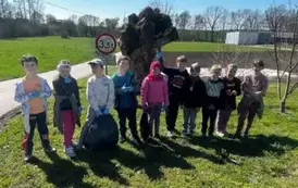 Sprzątanie świata w Gminie Opatowiec 2025 98