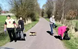 Sprzątanie świata w Gminie Opatowiec 2025 199