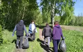 Sprzątanie świata w Gminie Opatowiec 2025 209