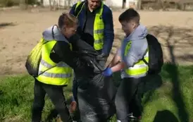 Sprzątanie świata w Gminie Opatowiec 2025 220