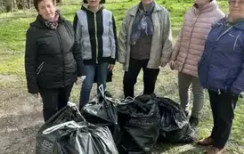 Sprzątanie świata w Gminie Opatowiec 2025 223