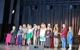 Powiatowy Przegląd Małych Form Teatralnych zorganizowany przez Komendę Wojew&oacute;dzką Policji w Kielcach 17