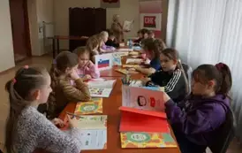 Ciekawe zajęcia w bibliotece realizowane w ramach programu &bdquo;Nasza Mała Biblioteka&rdquo; 7