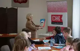 Ciekawe zajęcia w bibliotece realizowane w ramach programu &bdquo;Nasza Mała Biblioteka&rdquo; 9