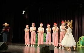 Powiatowy Przegląd Małych Form Teatralnych zorganizowany przez Komendę Wojew&oacute;dzką Policji w Kielcach 07