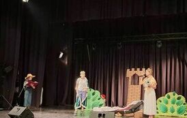 Powiatowy Przegląd Małych Form Teatralnych zorganizowany przez Komendę Wojew&oacute;dzką Policji w Kielcach 06