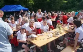 Wianki nad Wisłą w Opatowcu &ndash; barwna tradycja i święto jedności z naturą 13