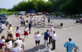 Wianki nad Wisłą w Opatowcu &ndash; barwna tradycja i święto jedności z naturą 31