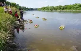 Wianki nad Wisłą w Opatowcu &ndash; barwna tradycja i święto jedności z naturą 47