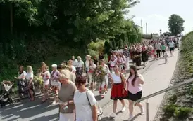 Wianki nad Wisłą w Opatowcu &ndash; barwna tradycja i święto jedności z naturą 61