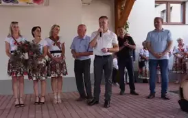 Wianki nad Wisłą w Opatowcu &ndash; barwna tradycja i święto jedności z naturą 91