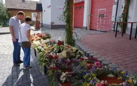 Wianki nad Wisłą w Opatowcu &ndash; barwna tradycja i święto jedności z naturą 104