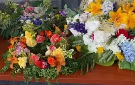 Wianki nad Wisłą w Opatowcu &ndash; barwna tradycja i święto jedności z naturą 112