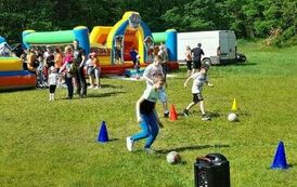 Gminny Dzień Dziecka w Leśnicz&oacute;wce &bdquo;Bażant&rdquo; 11