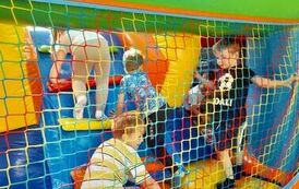 Gminny Dzień Dziecka w Leśnicz&oacute;wce &bdquo;Bażant&rdquo; 06