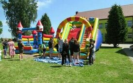 Piknik Rodzinny w Zespole Szkolno &ndash; Przedszkolnym w Krzczonowie 24