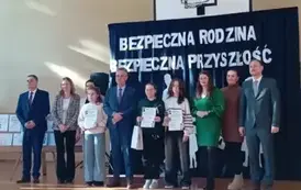 Uroczyste spotkanie podsumowujące konkurs profilaktyczny pn. &bdquo;Rodzina wolna od przemocy &ndash; przyszłość bez uzależnień&rdquo;  oraz wręczenie medali &bdquo;Za Długoletnią Służbę&rdquo;.  7