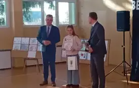 Uroczyste spotkanie podsumowujące konkurs profilaktyczny pn. &bdquo;Rodzina wolna od przemocy &ndash; przyszłość bez uzależnień&rdquo;  oraz wręczenie medali &bdquo;Za Długoletnią Służbę&rdquo;.  10