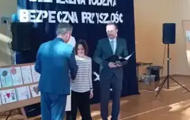 Uroczyste spotkanie podsumowujące konkurs profilaktyczny pn. &bdquo;Rodzina wolna od przemocy &ndash; przyszłość bez uzależnień&rdquo;  oraz wręczenie medali &bdquo;Za Długoletnią Służbę&rdquo;.  20