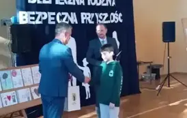 Uroczyste spotkanie podsumowujące konkurs profilaktyczny pn. &bdquo;Rodzina wolna od przemocy &ndash; przyszłość bez uzależnień&rdquo;  oraz wręczenie medali &bdquo;Za Długoletnią Służbę&rdquo;.  21