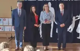 Uroczyste spotkanie podsumowujące konkurs profilaktyczny pn. &bdquo;Rodzina wolna od przemocy &ndash; przyszłość bez uzależnień&rdquo;  oraz wręczenie medali &bdquo;Za Długoletnią Służbę&rdquo;.  39