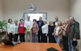 Spotkanie autorskie z tw&oacute;rcami publikacji &bdquo;Ewolucja Doliny Nidy w p&oacute;źnym glacjale i holocenie&rdquo; w Gminnej Bibliotece Publicznej w Opatowcu 4