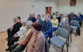 Spotkanie autorskie z tw&oacute;rcami publikacji &bdquo;Ewolucja Doliny Nidy w p&oacute;źnym glacjale i holocenie&rdquo; w Gminnej Bibliotece Publicznej w Opatowcu 16