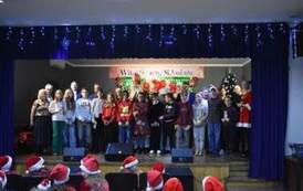 Magia Świąt w Opatowcu &ndash; wyjątkowe spotkanie ze Świętym Mikołajem 33