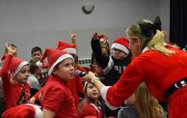 Magia Świąt w Opatowcu &ndash; wyjątkowe spotkanie ze Świętym Mikołajem 50