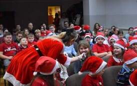 Magia Świąt w Opatowcu &ndash; wyjątkowe spotkanie ze Świętym Mikołajem 60