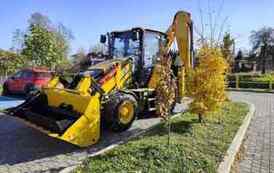 Nowa koparko-ładowarka Caterpillar CAT 428 dla Gminy Opatowiec 3