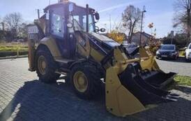 Nowa koparko-ładowarka Caterpillar CAT 428 dla Gminy Opatowiec 4
