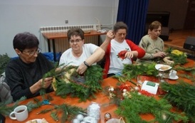Tw&oacute;rczo i świątecznie &ndash; grudniowe warsztaty bożonarodzeniowe w Instytucji Kultury 13