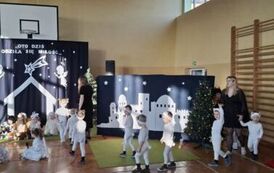 Jasełka Bożonarodzeniowe  w Zespole Szkolno-Przedszkolnym w Opatowcu  18