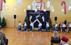 Dzień Babci i Dziadka w Zespole Szkolno-Przedszkolnym w Opatowcu 25