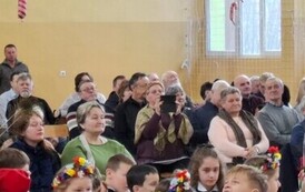 Dzień Babci i Dziadka w Zespole Szkolno-Przedszkolnym w Opatowcu 33