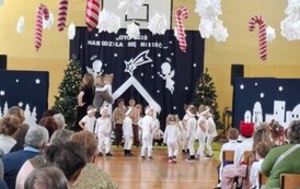 Dzień Babci i Dziadka w Zespole Szkolno-Przedszkolnym w Opatowcu 36