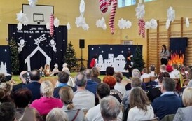 Dzień Babci i Dziadka w Zespole Szkolno-Przedszkolnym w Opatowcu 38