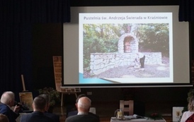 Spotkanie z historią w Domu Kultury w Opatowcu 28