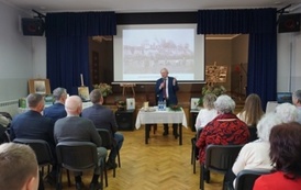 Spotkanie z historią w Domu Kultury w Opatowcu 46