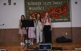 XVII Gminny Dzień Kobiet w Krzczonowie 14