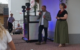 Wianki nad Wisłą w Opatowcu &ndash; tradycja, integracja i edukacja międzypokoleniowa 10