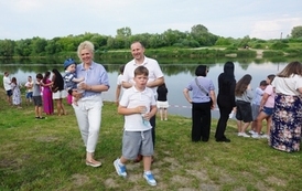 Wianki nad Wisłą w Opatowcu &ndash; tradycja, integracja i edukacja międzypokoleniowa 40