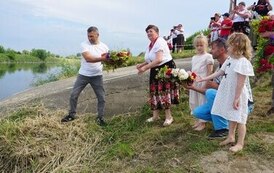 Wianki nad Wisłą w Opatowcu &ndash; tradycja, integracja i edukacja międzypokoleniowa 56
