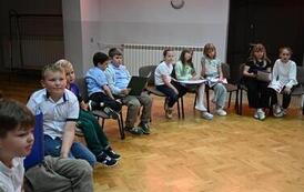 Międzypokoleniowo w instytucji kultury &ndash; tradycja przekazywana z pokolenia na pokolenie 14
