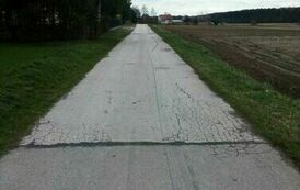 Nowa nawierzchnia asfaltowa na drodze gminnej Rzemienowice &ndash; Trębacz&oacute;w 05