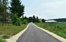 Nowa nawierzchnia asfaltowa na drodze gminnej Rzemienowice &ndash; Trębacz&oacute;w 03