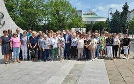 Wyjazd mieszkańc&oacute;w Gminy Opatowiec do Sejmu RP 01