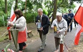 W hołdzie pomordowanym mieszkańcom Opatowca w 79. rocznicę pacyfikacji miejscowości 31