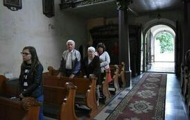 W hołdzie pomordowanym mieszkańcom Opatowca w 79. rocznicę pacyfikacji miejscowości 08